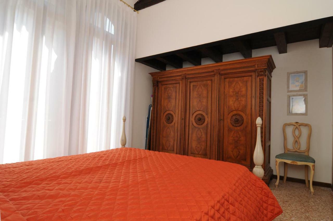 Sunny Canal A/c Wifi Apartamento
